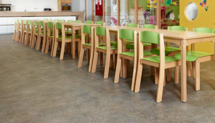 武汉唯有找准方向PVC塑胶地板企业才能在新局势下迎来新的发展(图1)